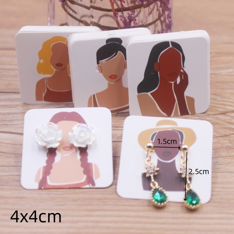 100pcs 4 x4cm new luxury brand – Body Jewelry Holder Bewertung und Preis