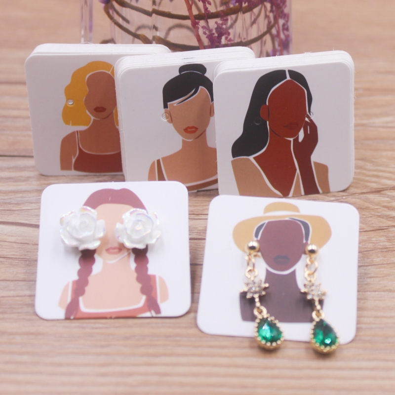 100pcs 4 x4cm new luxury brand – Body Jewelry Holder Bewertung und Preis